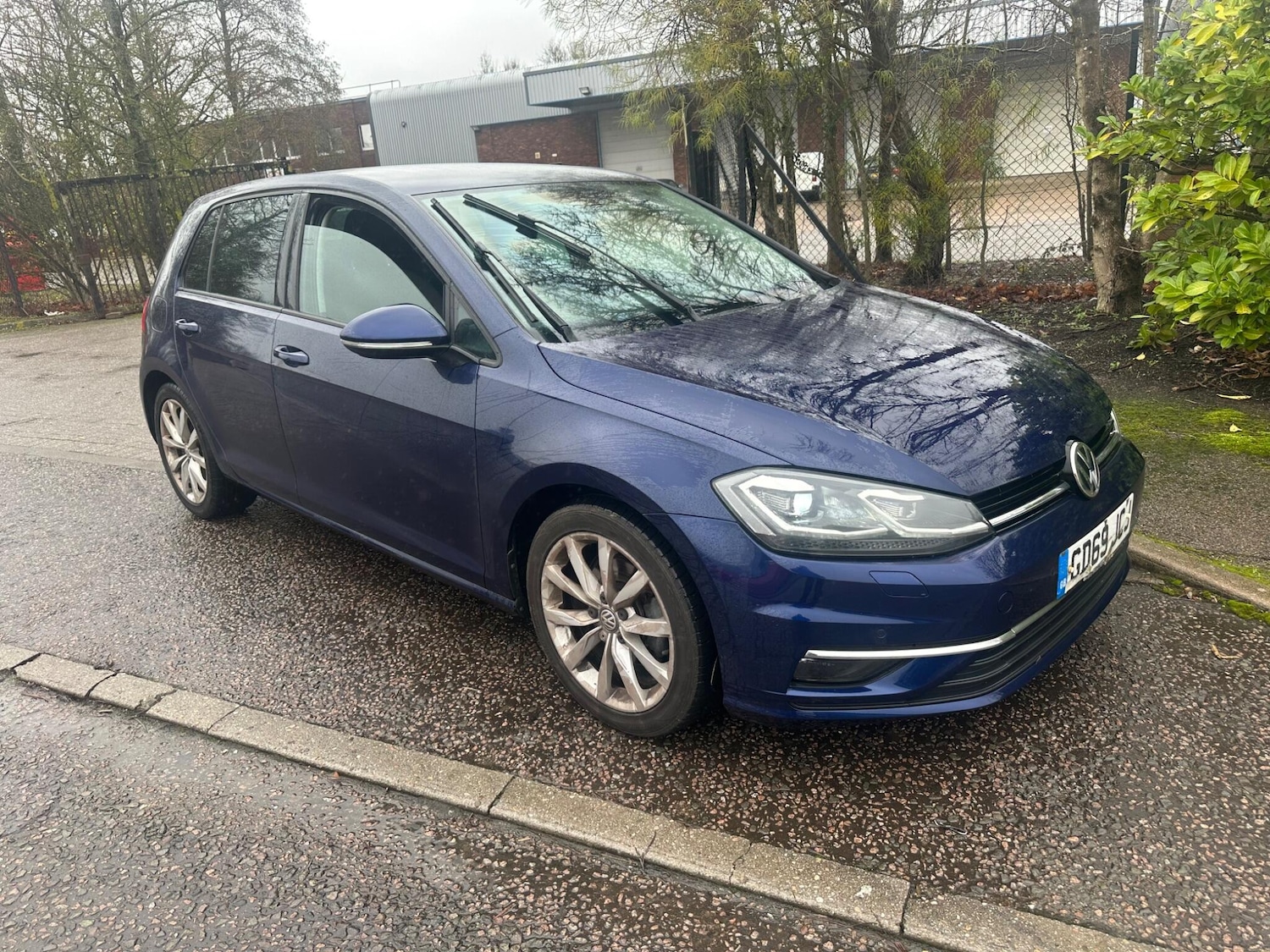 Used Volkswagen Golf 2020 for sale - 77305090: Photo 1