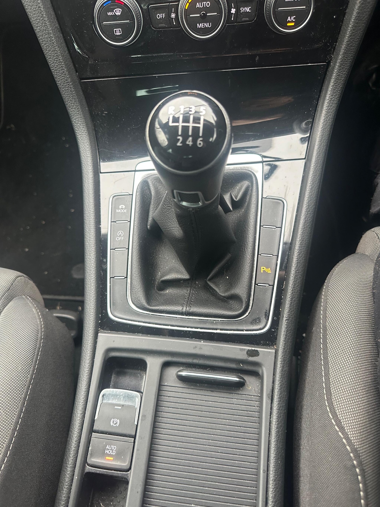 Used Volkswagen Golf 2020 for sale - 77305090: Photo 24