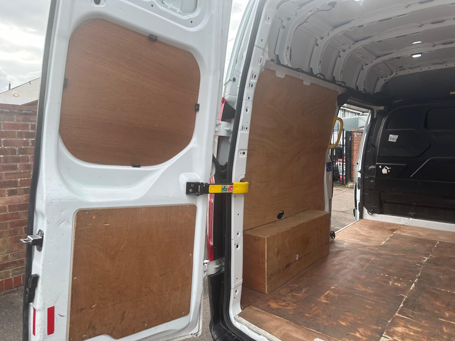 Used Ford Transit Custom 2018 for sale - 77358473: Photo 22