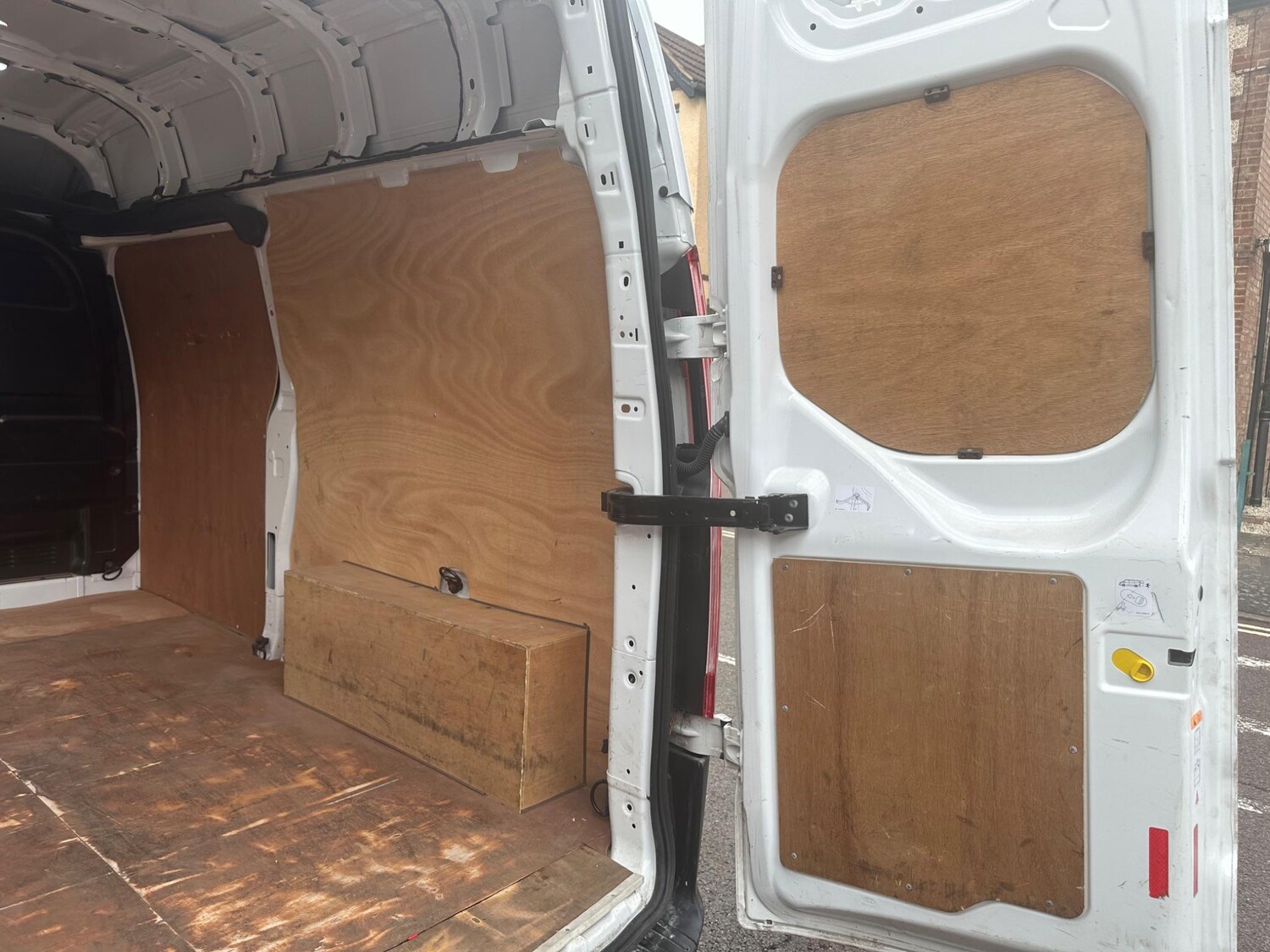 Used Ford Transit Custom 2018 for sale - 77358473: Photo 24