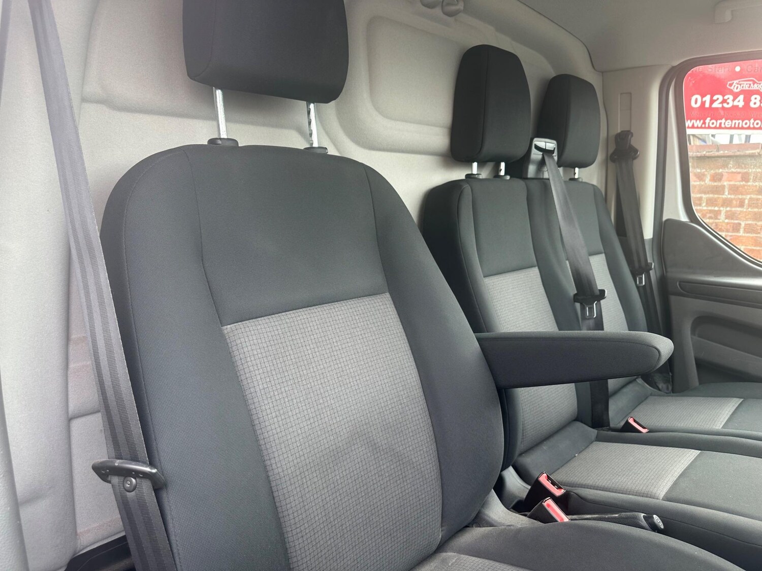 Used Ford Transit Custom 2018 for sale - 77358473: Photo 28