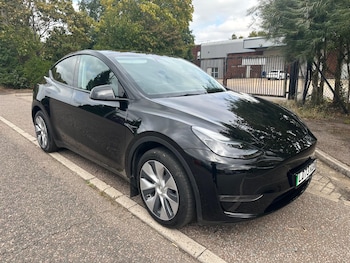 Used Tesla Model Y 2024 for sale - 76060175: Photo