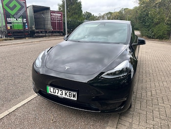 Used Tesla Model Y 2024 for sale - 76060175: Photo
