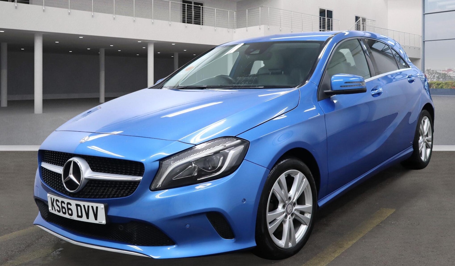 Used Mercedes-Benz A-Class 2017 for sale - 76689406: Photo 3