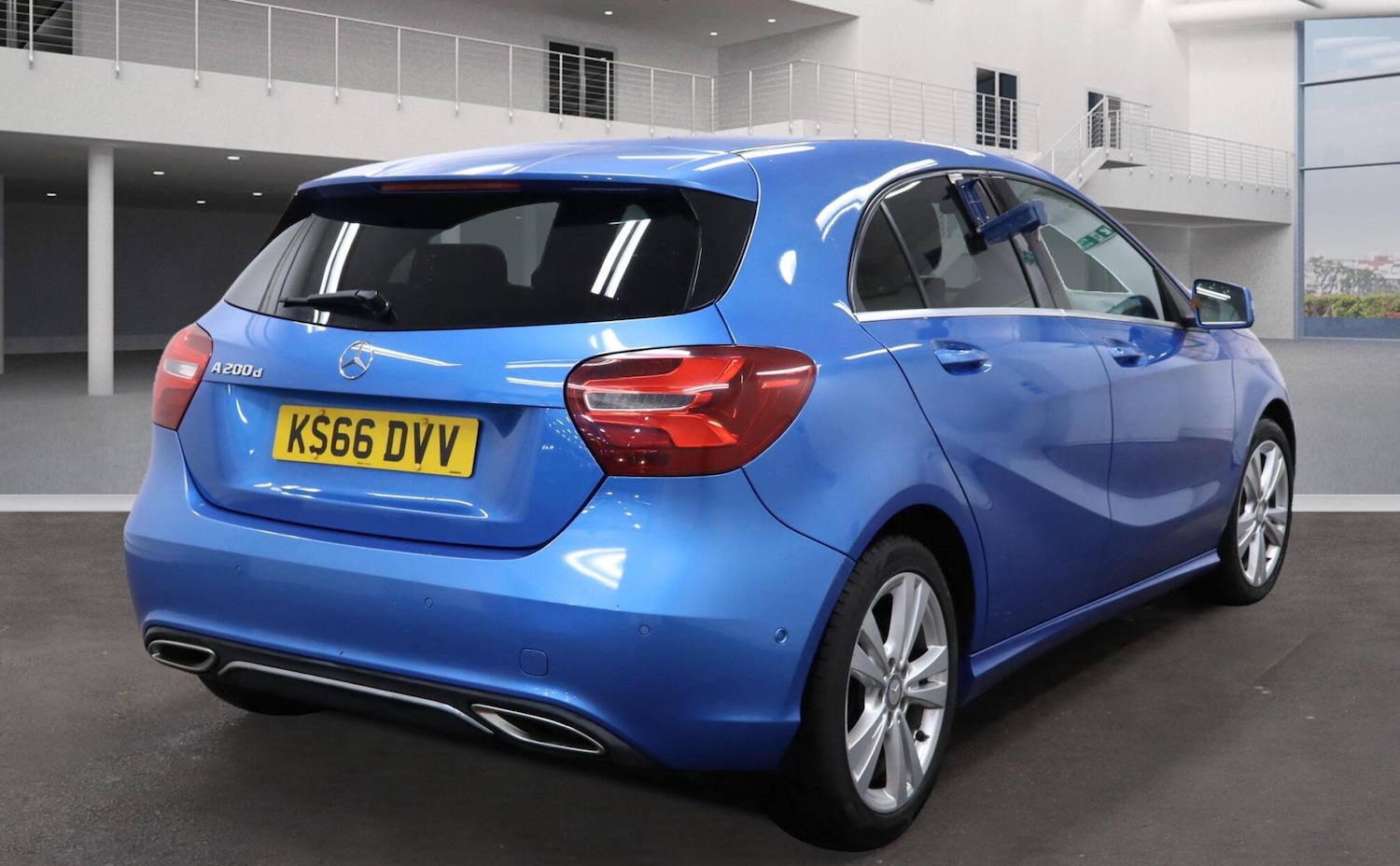 Used Mercedes-Benz A-Class 2017 for sale - 76689406: Photo 5