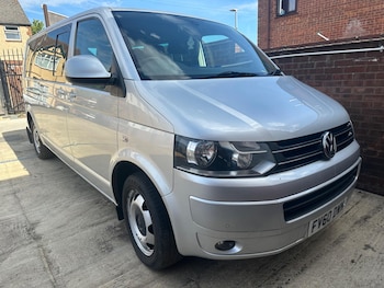 Used Volkswagen Transporter Shuttle 2010 for sale - 79532622: Photo