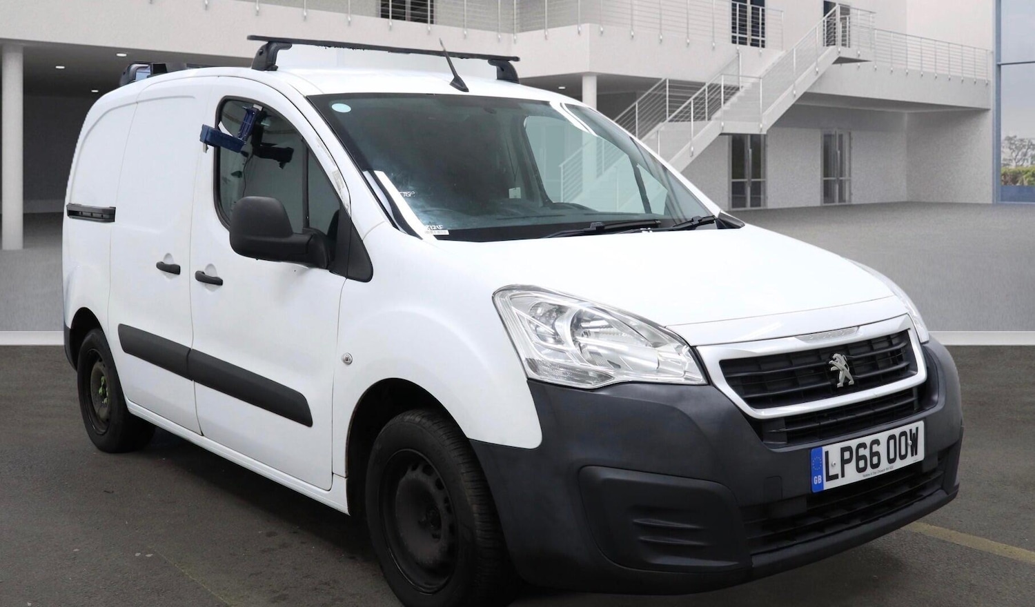 Used Peugeot Partner 2017 for sale - 77101649: Photo 1