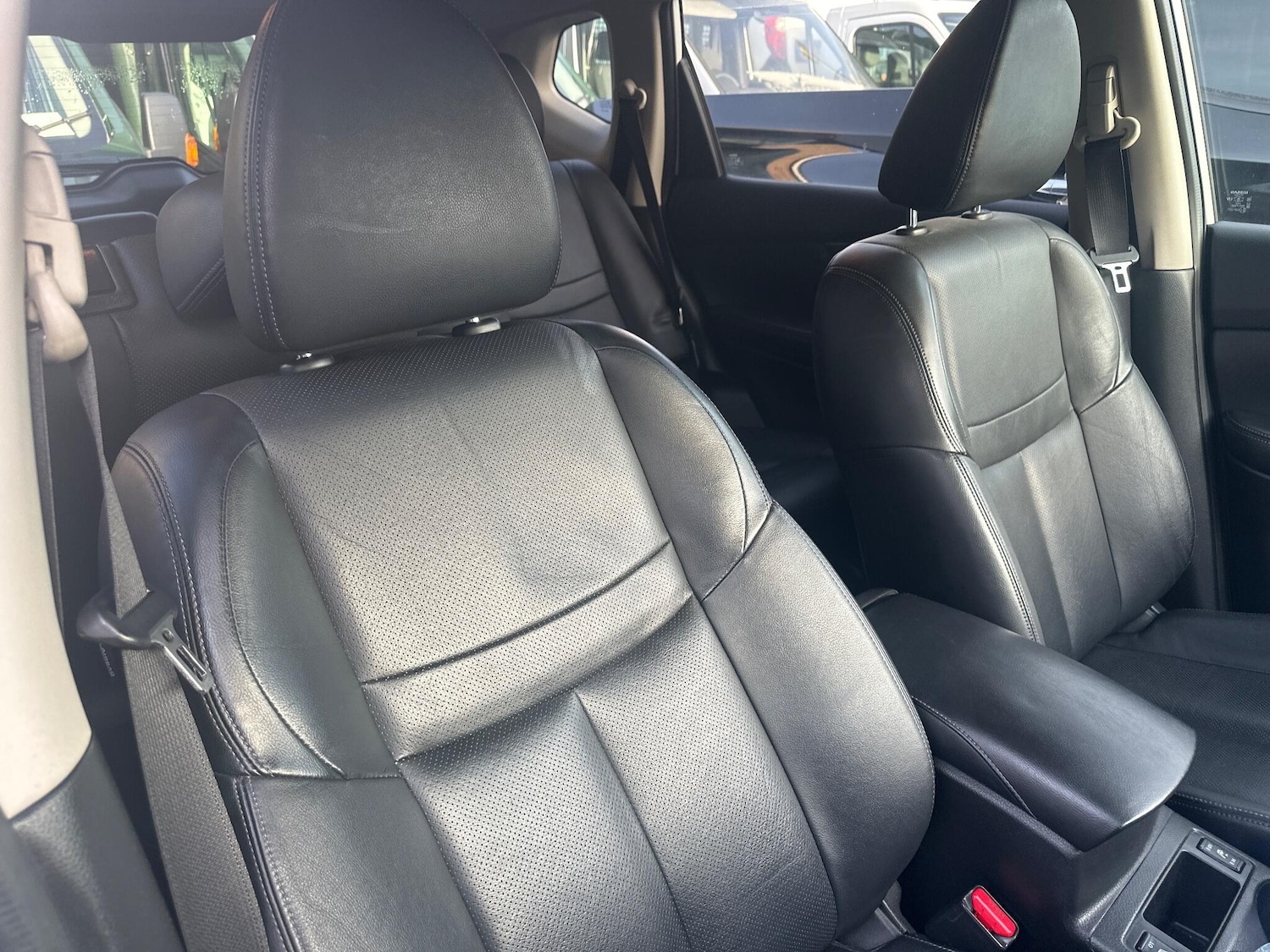 Used Nissan X-Trail 2016 for sale - 76942528: Photo 5