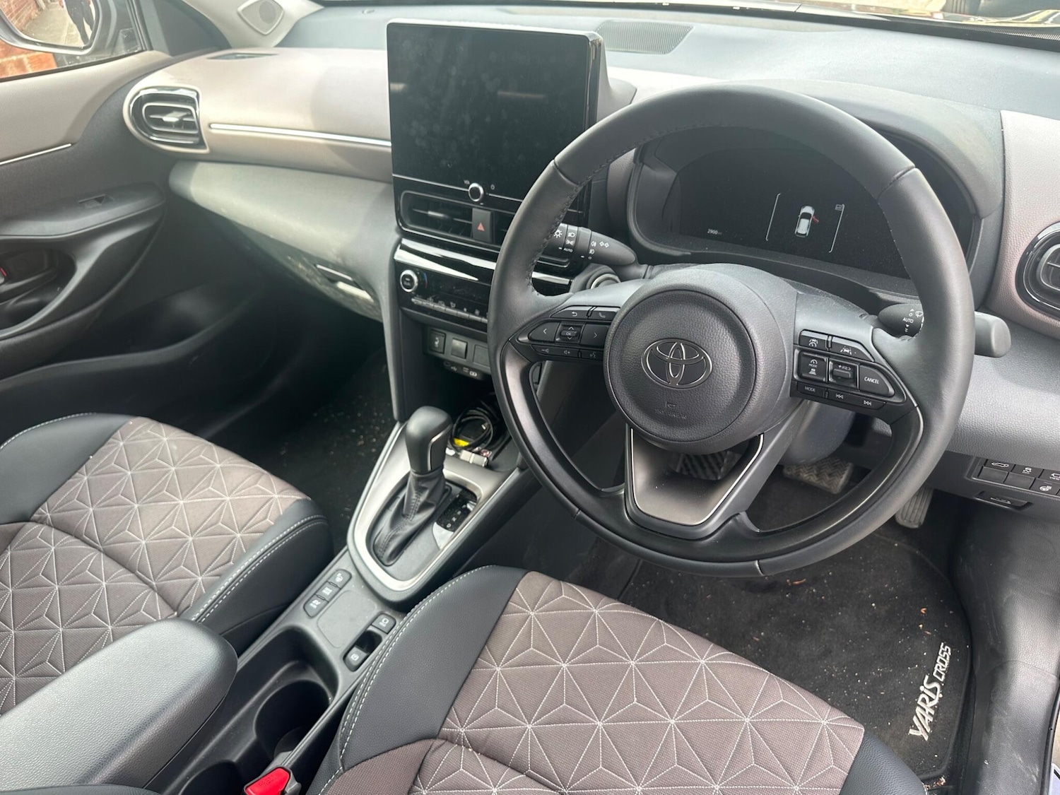 Used Toyota Yaris Cross 2025 for sale - 76152106: Photo 19