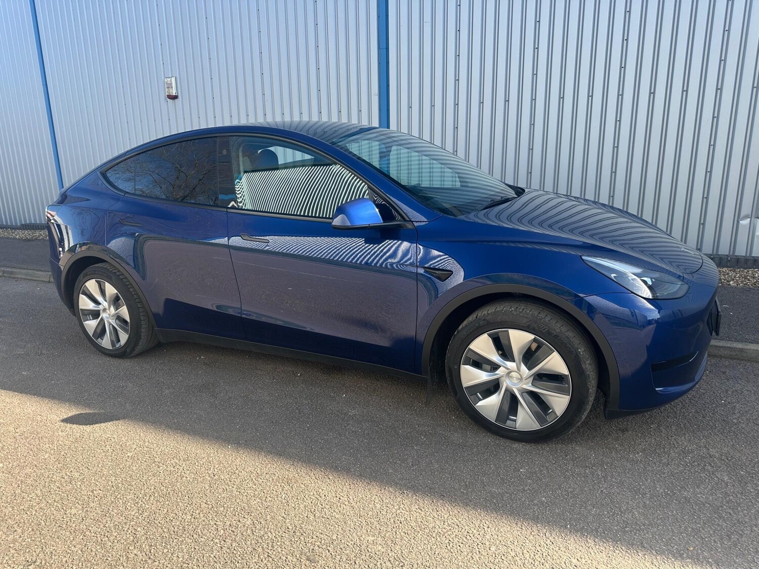 Used Tesla Model Y 2023 for sale - 77977730: Photo 4