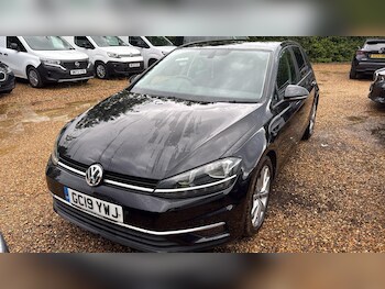 Used Volkswagen Golf 2019 for sale - 79025987: Photo