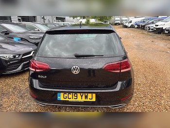 Used Volkswagen Golf 2019 for sale - 79025987: Photo