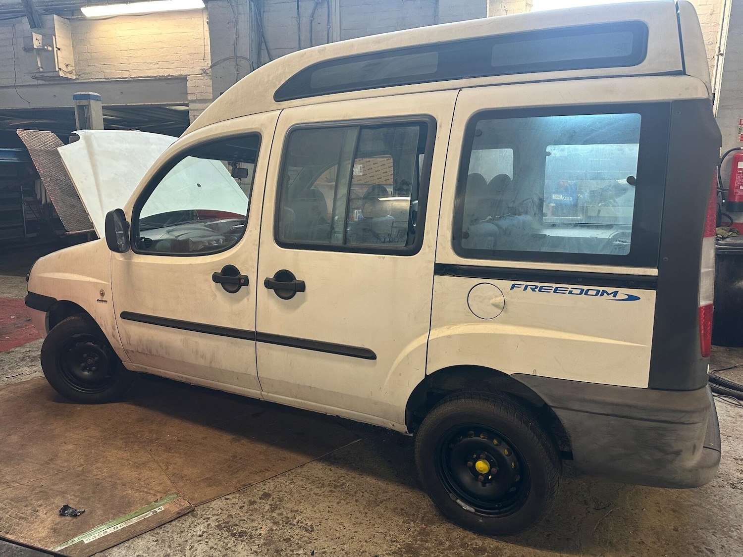 Used Fiat Doblo 2005 for sale - 77049892: Photo 5