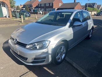Used Volkswagen Golf 2017 for sale - 78375748: Photo