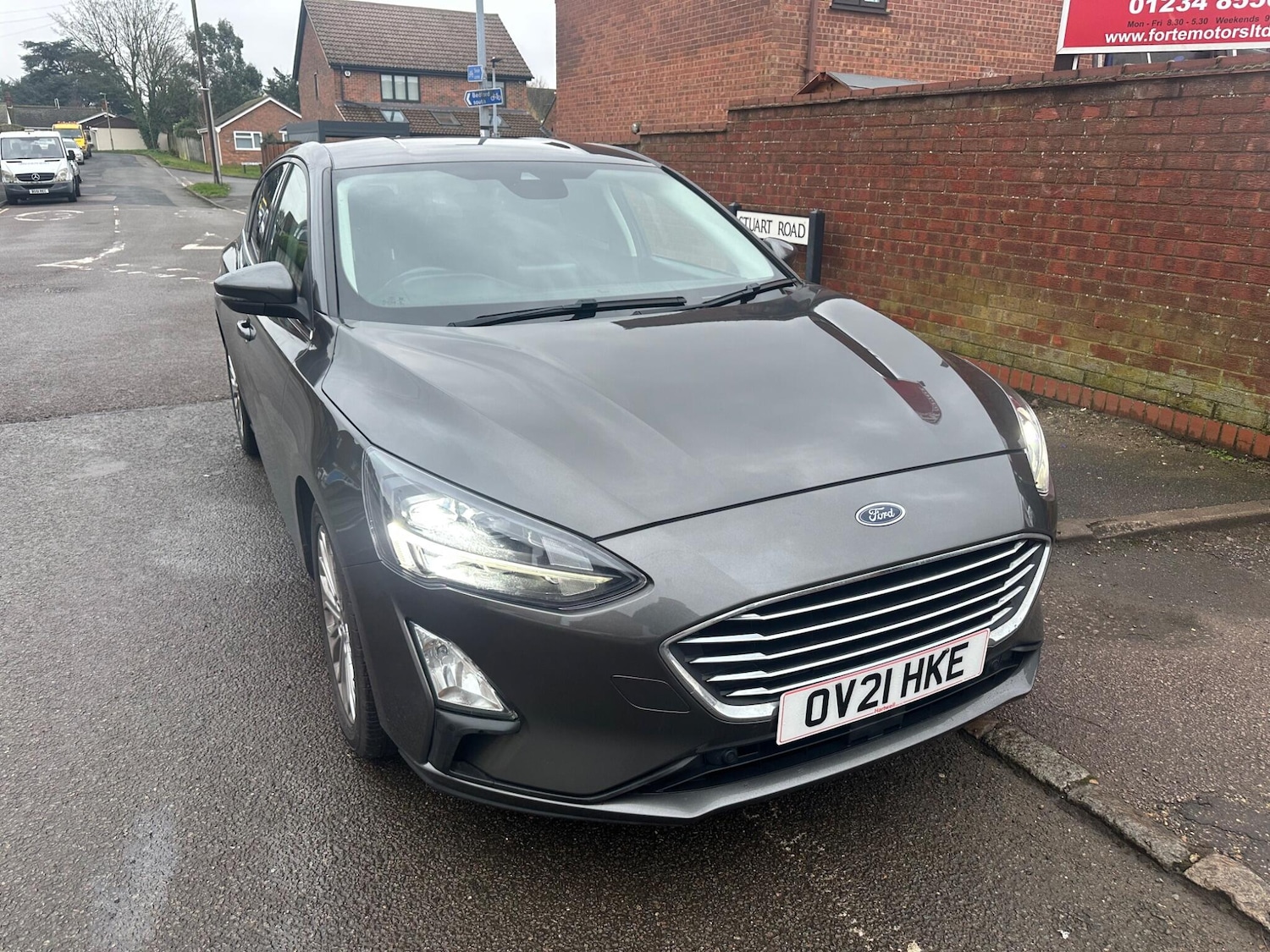 Used Ford Focus 2021 for sale - 77611717: Photo 2