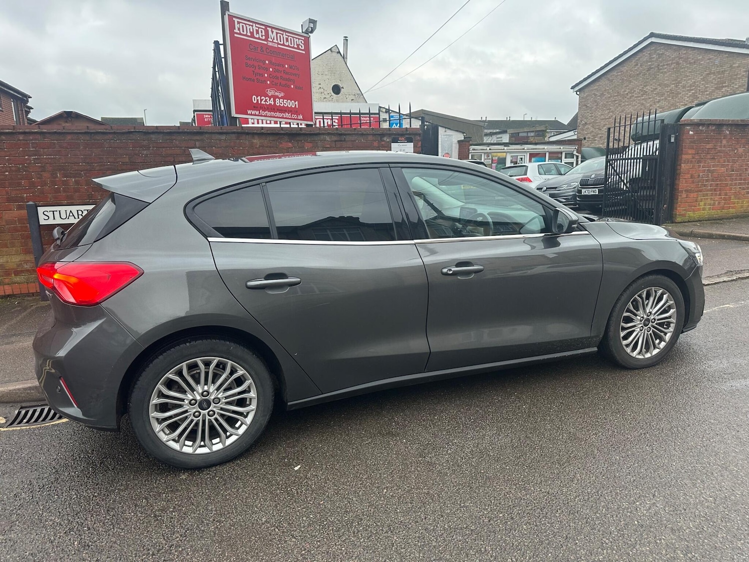 Used Ford Focus 2021 for sale - 77611717: Photo 8