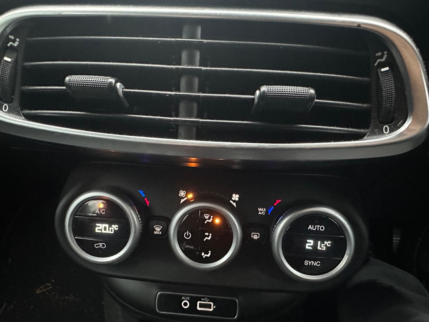 Used Fiat 500X 2016 for sale - 76666795: Photo 17