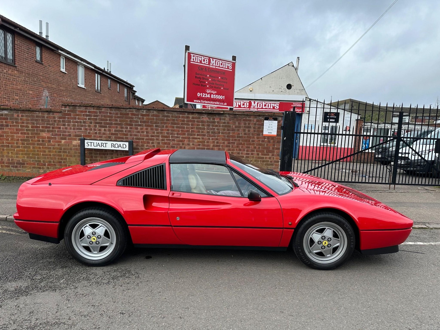 Used Ferrari 328 for sale - 76997021: Photo 86