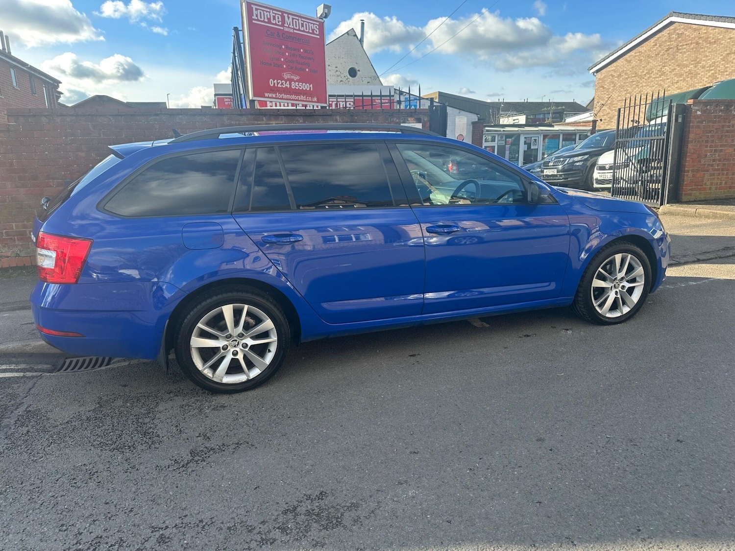 Used Skoda Octavia 2020 for sale - 77559236: Photo 9