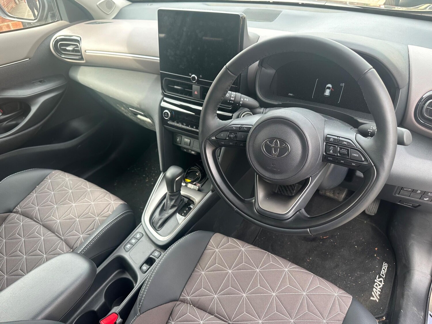 Used Toyota Yaris Cross 2025 for sale - 76484308: Photo 23