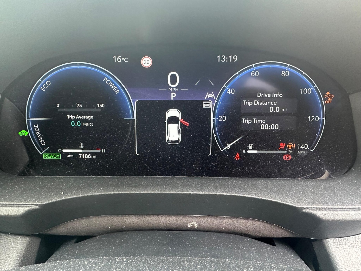 Used Toyota Yaris Cross 2025 for sale - 76484308: Photo 24