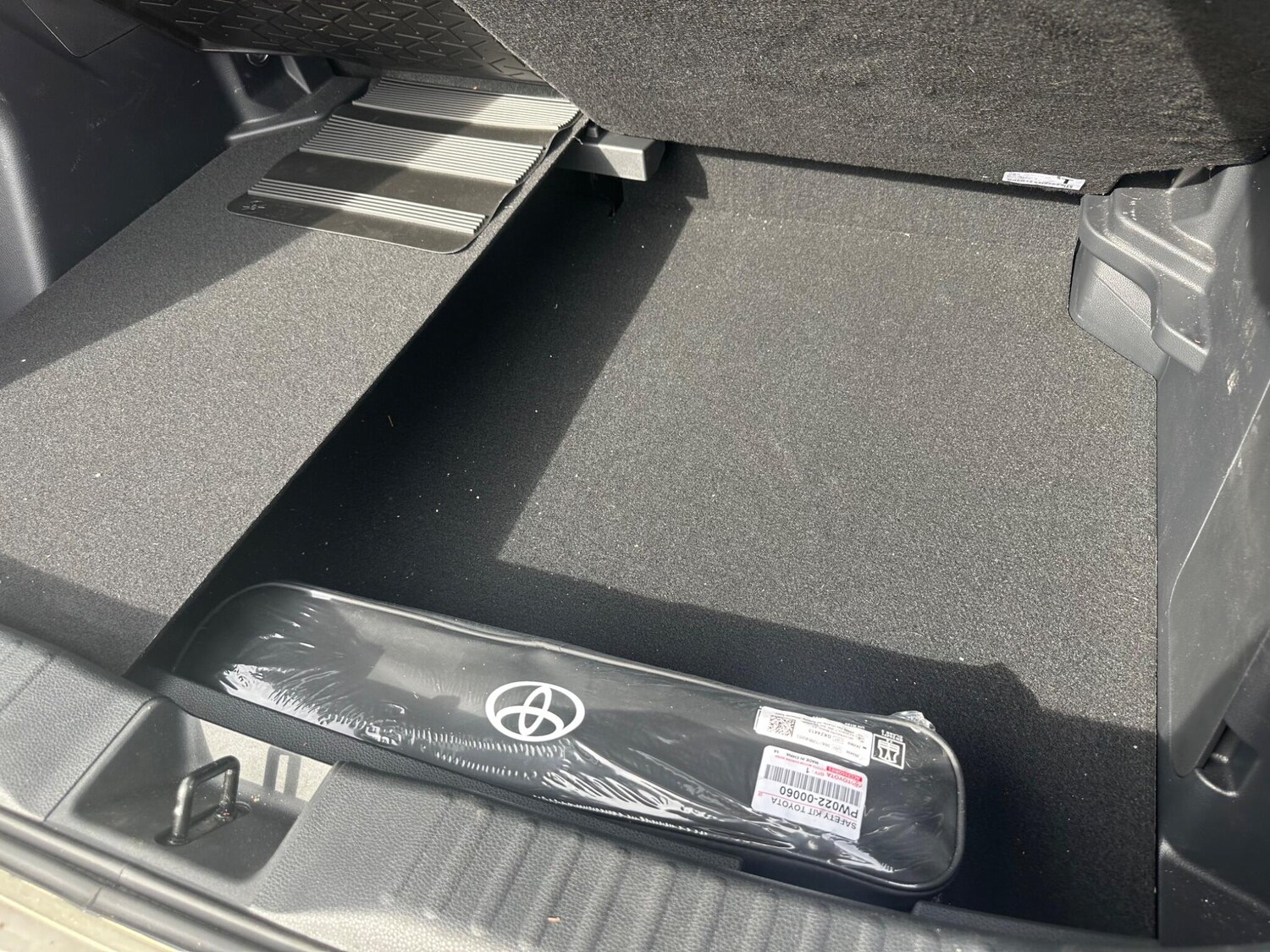 Used Toyota Yaris Cross 2025 for sale - 76484308: Photo 34