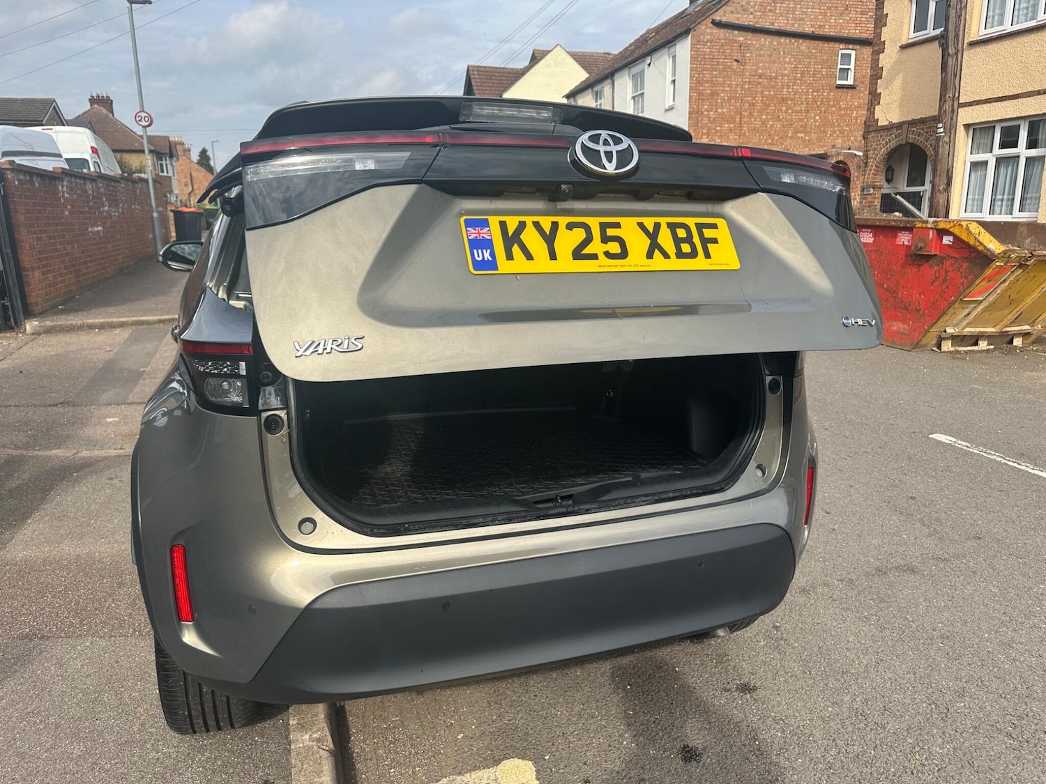 Used Toyota Yaris Cross 2025 for sale - 76484308: Photo 37