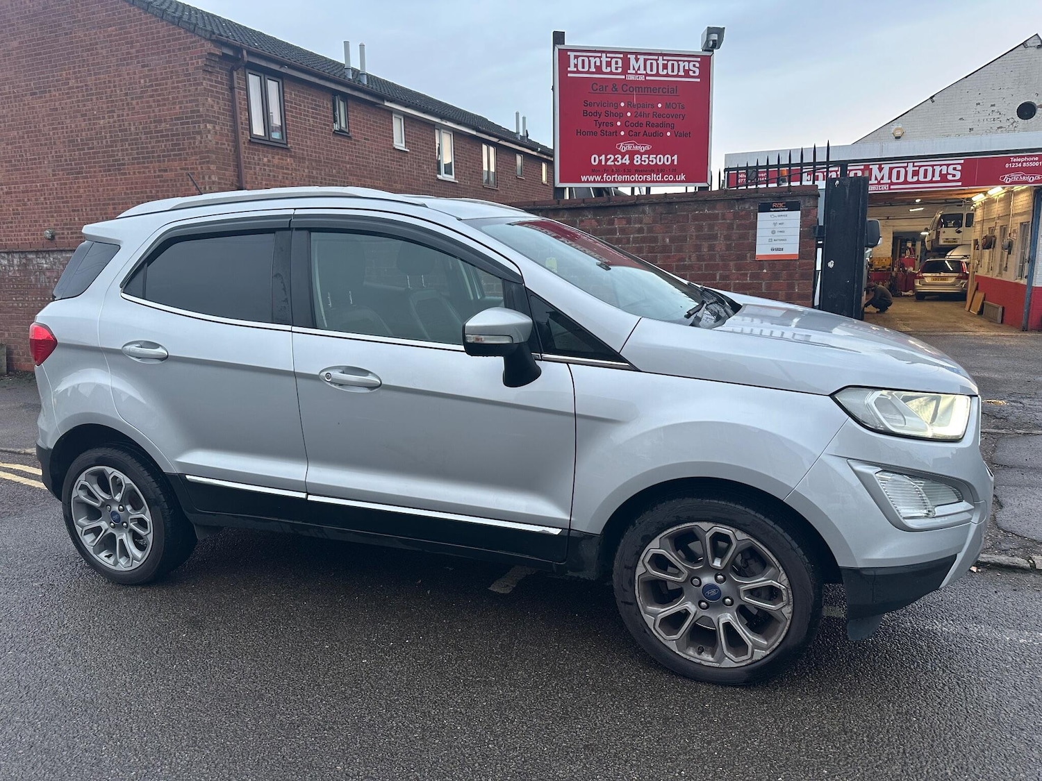 Used Ford Ecosport 2018 for sale - 76964453: Photo 15
