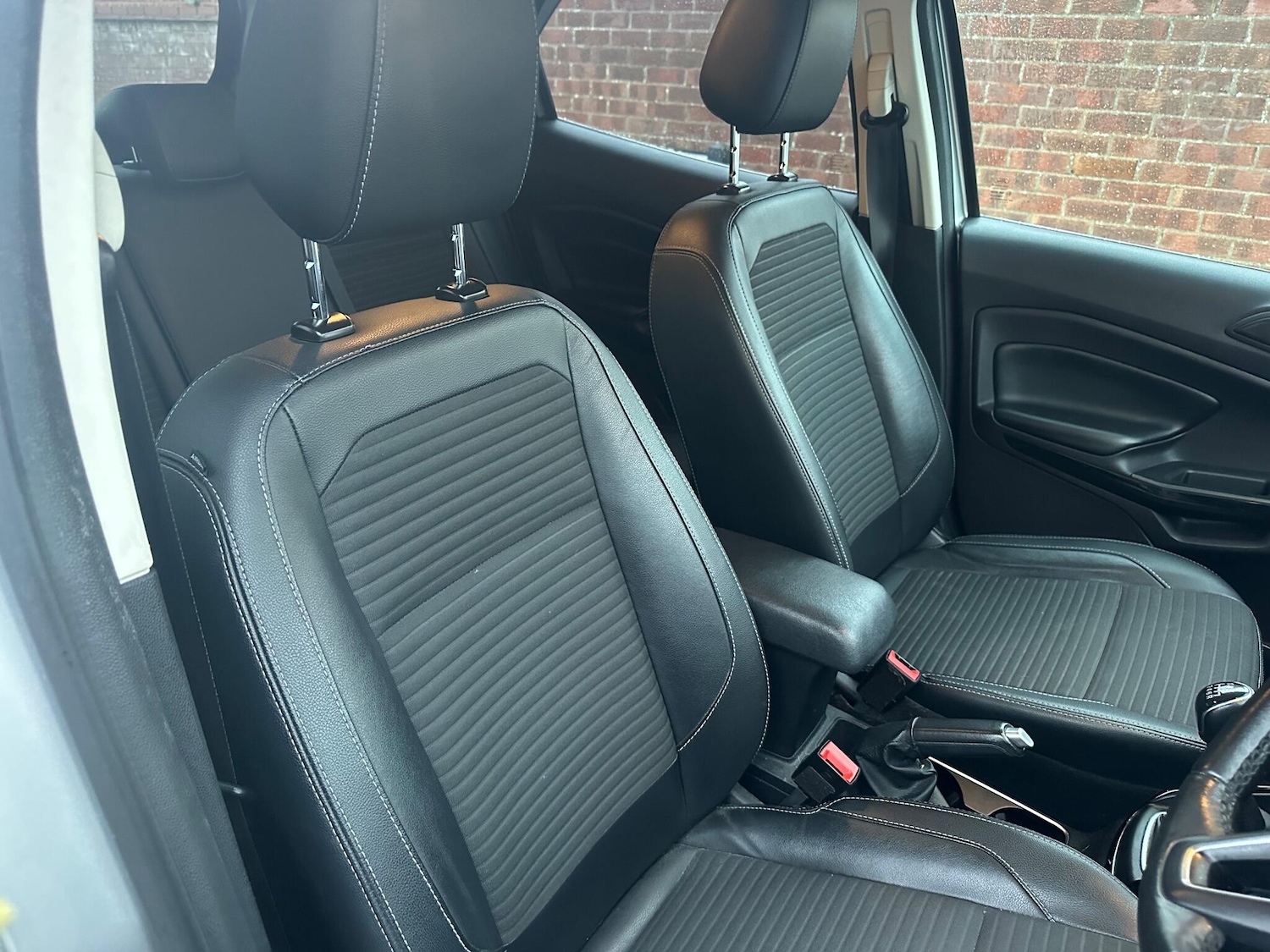 Used Ford Ecosport 2018 for sale - 76964453: Photo 27