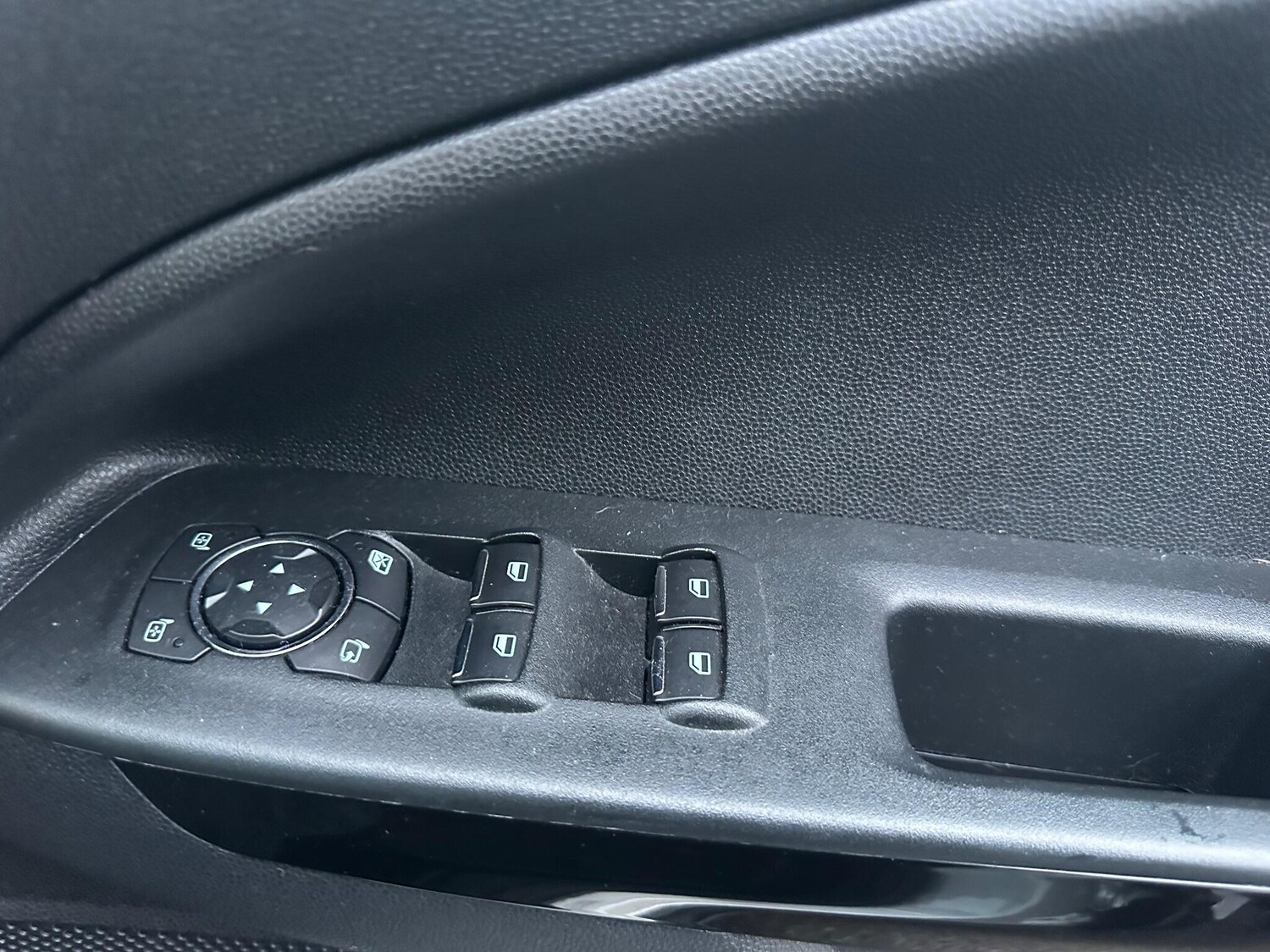 Used Ford Ecosport 2018 for sale - 76964453: Photo 34