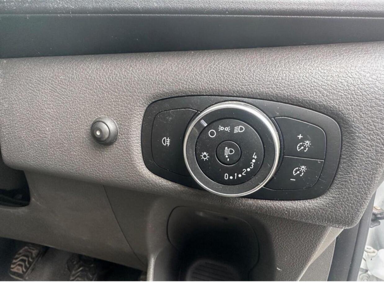 Used Ford Transit Custom 2018 for sale - 75139493: Photo 36