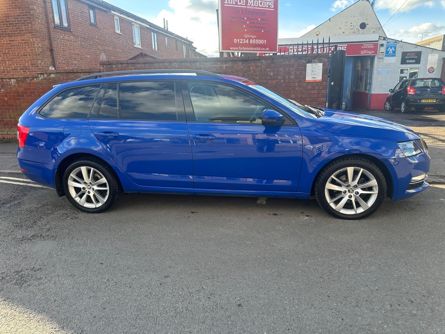 Used Skoda Octavia 2020 for sale - 77977804: Photo 10