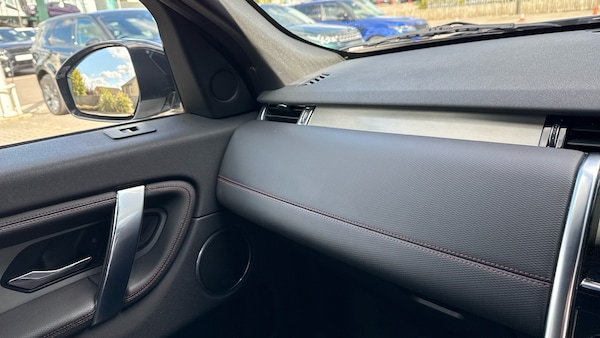Used Land Rover Discovery Sport 2021 for sale - 76265299: Photo 26
