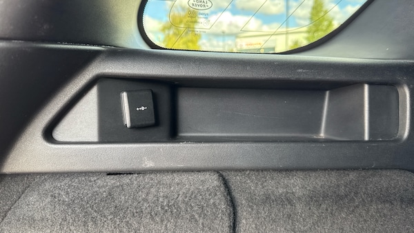 Used Land Rover Discovery Sport 2021 for sale - 76265299: Photo 37