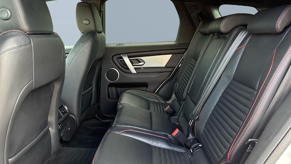 Used Land Rover Discovery Sport 2021 for sale - 76265299: Photo 4