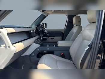 Used Land Rover Defender 2022 for sale - 79177410: Photo