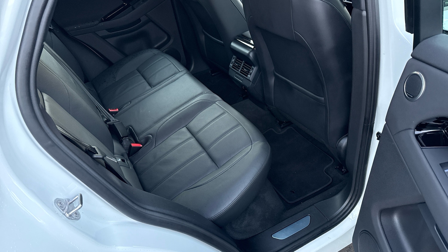 Used Land Rover Range Rover Evoque 2025 for sale - 76791731: Photo 39