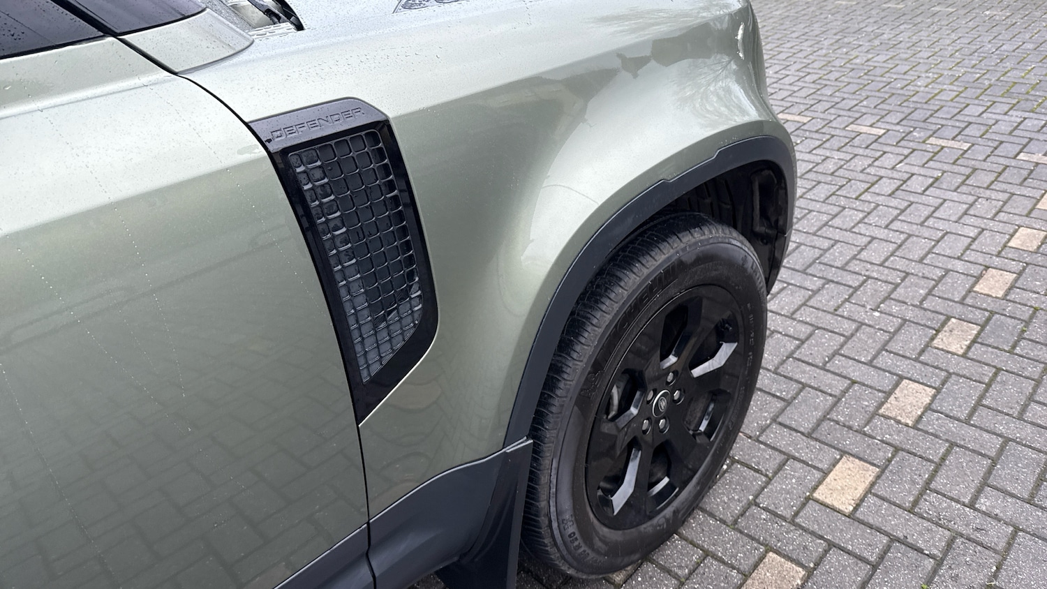 Used Land Rover Defender 2024 for sale - 77210932: Photo 22