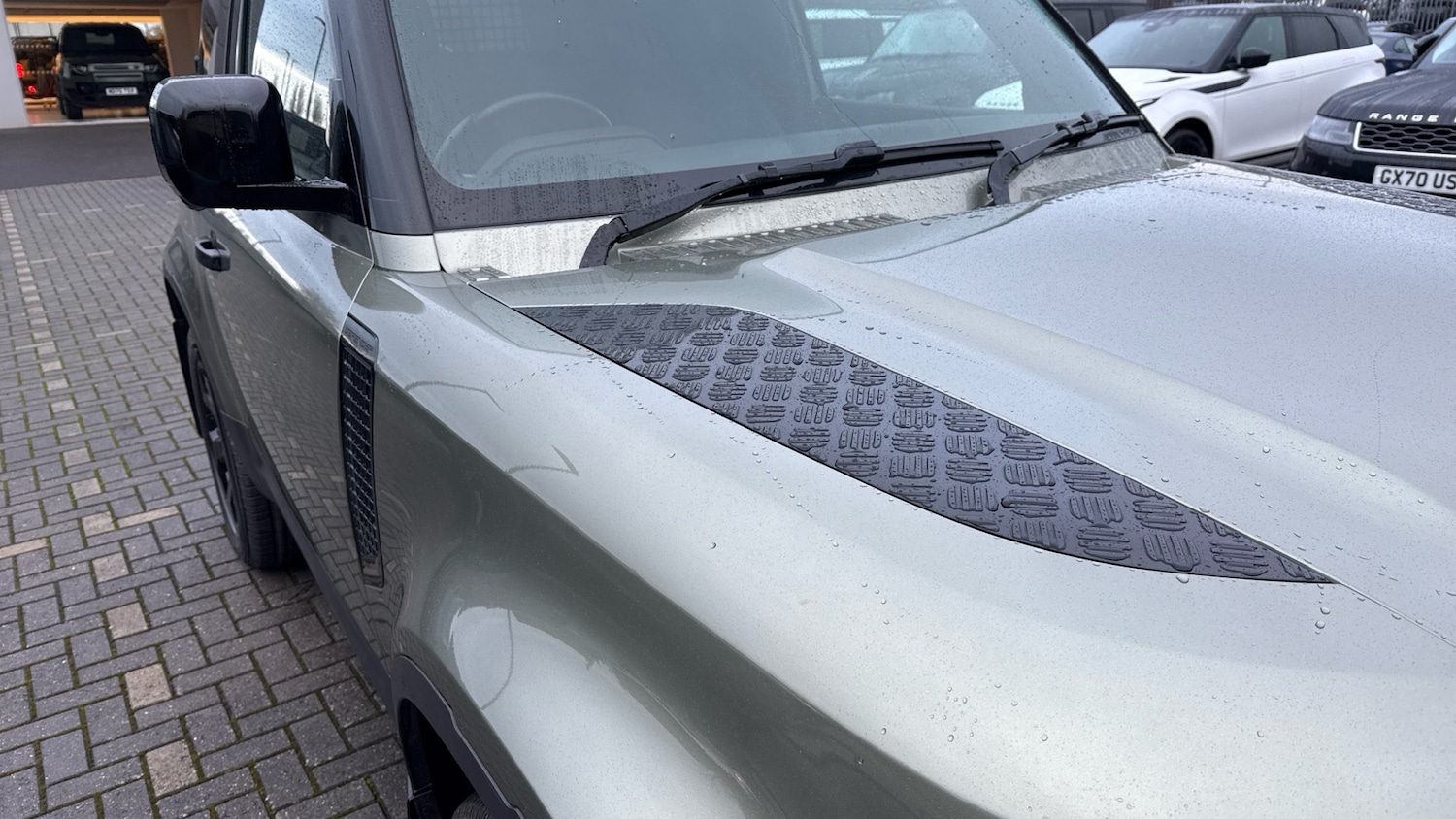 Used Land Rover Defender 2024 for sale - 77210932: Photo 23