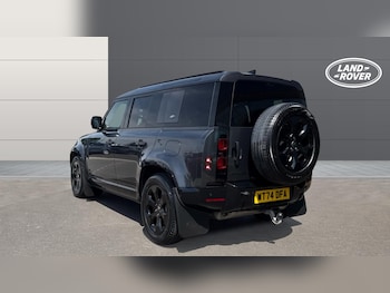 Used Land Rover Defender 2024 for sale - 79352884: Photo