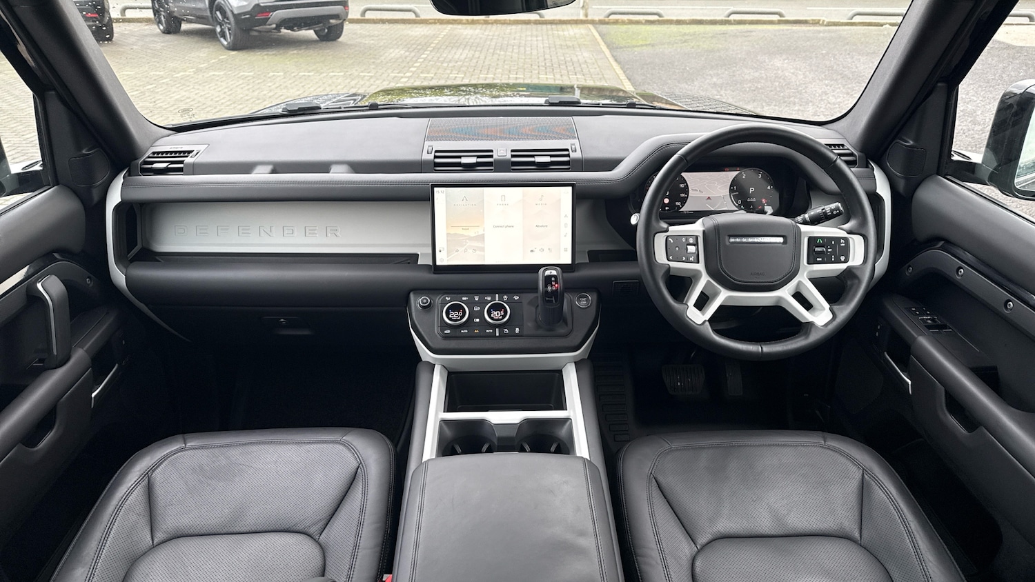 Used Land Rover Defender 2025 for sale - 76763104: Photo 9