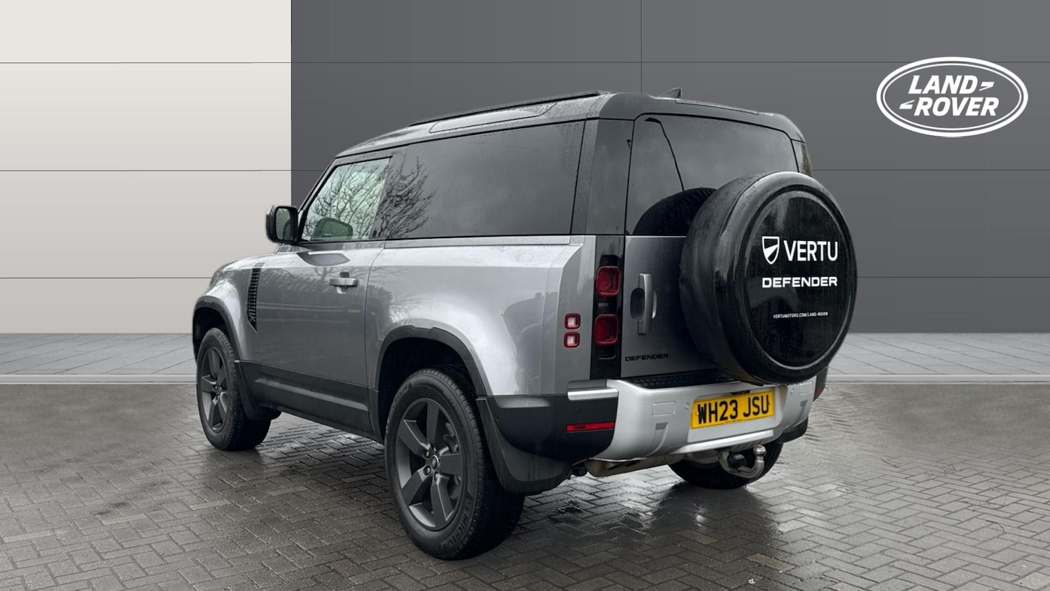 Used Land Rover Defender 2023 for sale - 77493172: Photo 2