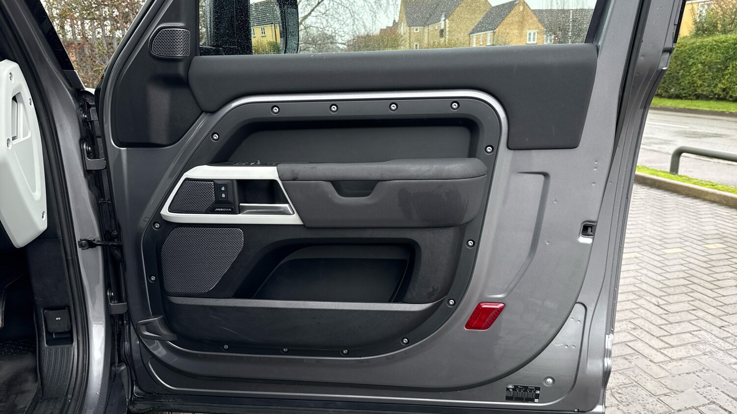 Used Land Rover Defender 2023 for sale - 77493172: Photo 29