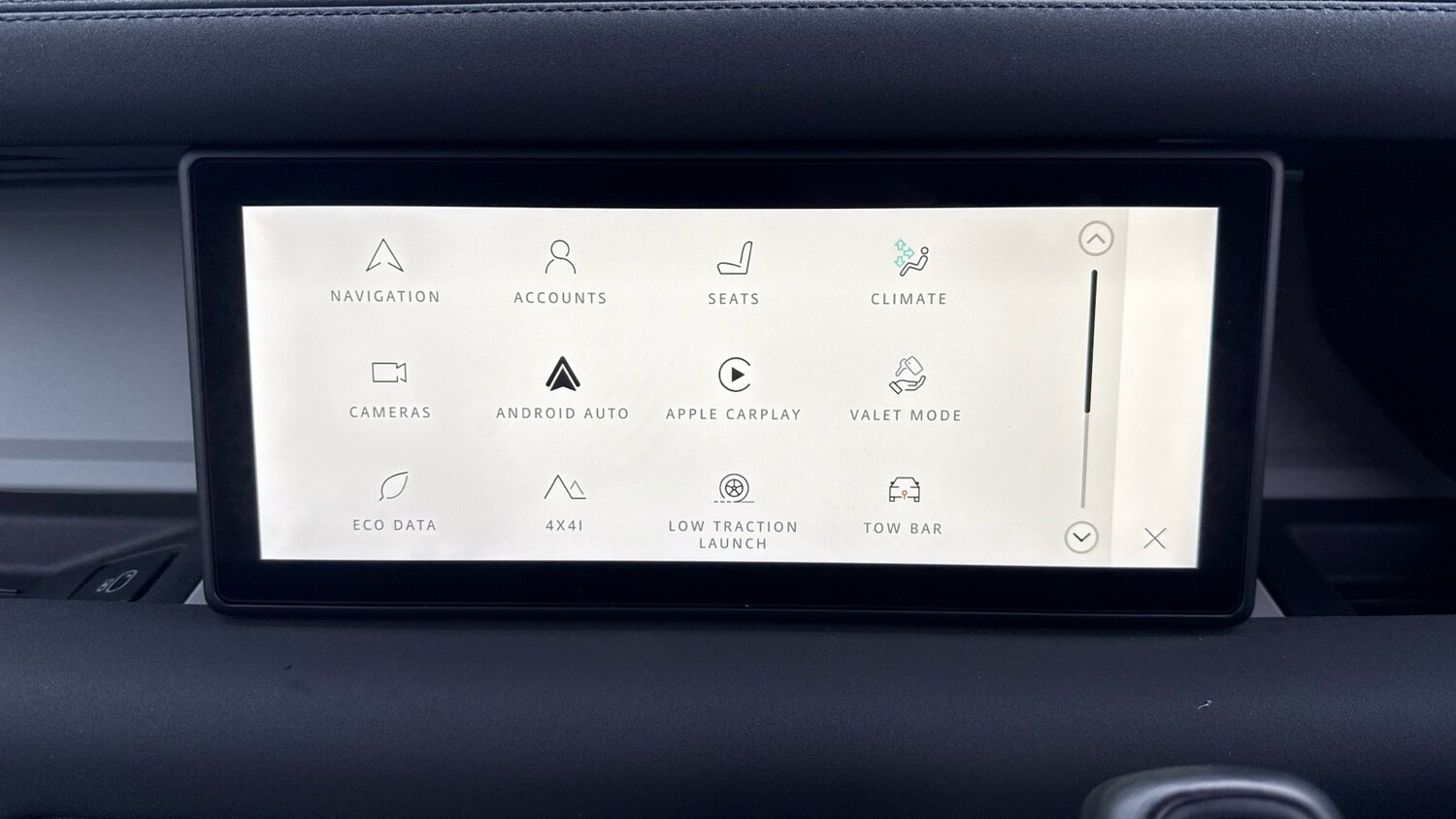 Used Land Rover Defender 2023 for sale - 77493172: Photo 34