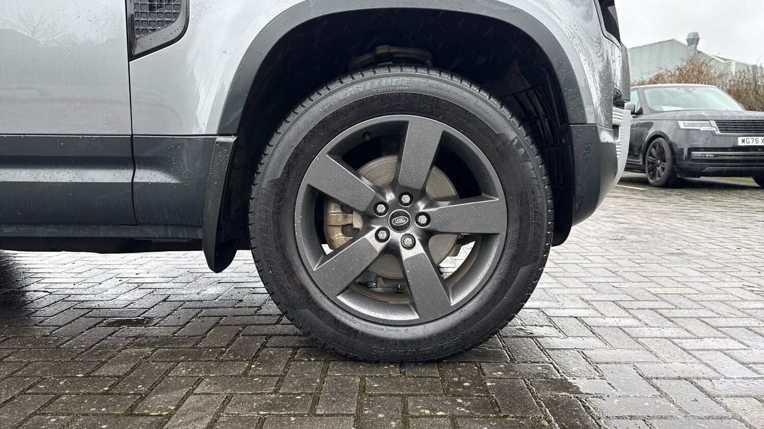 Used Land Rover Defender 2023 for sale - 77493172: Photo 8