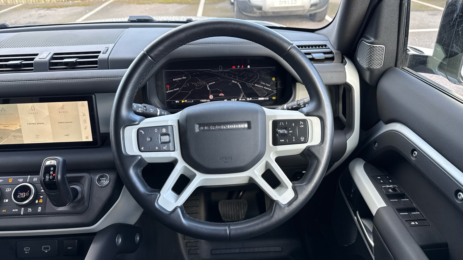 Used Land Rover Defender 2024 for sale - 77845167: Photo 15