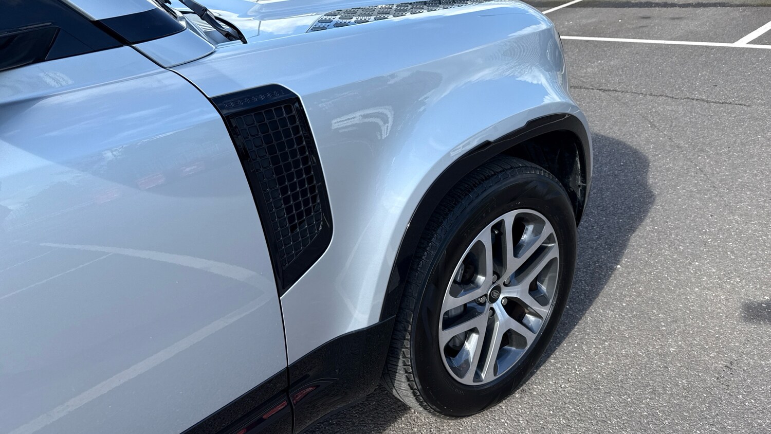 Used Land Rover Defender 2024 for sale - 77845167: Photo 22