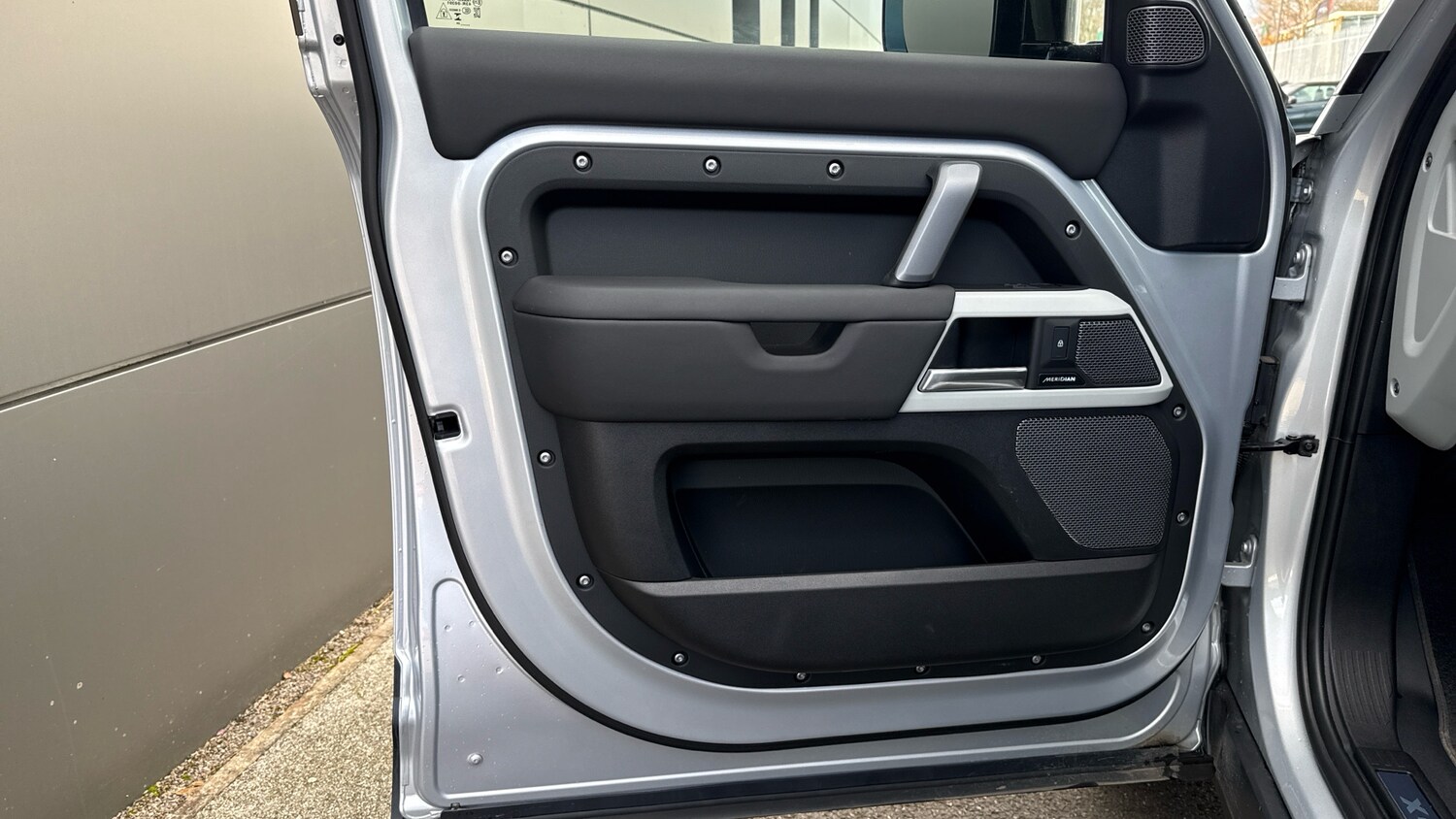 Used Land Rover Defender 2024 for sale - 77845167: Photo 42