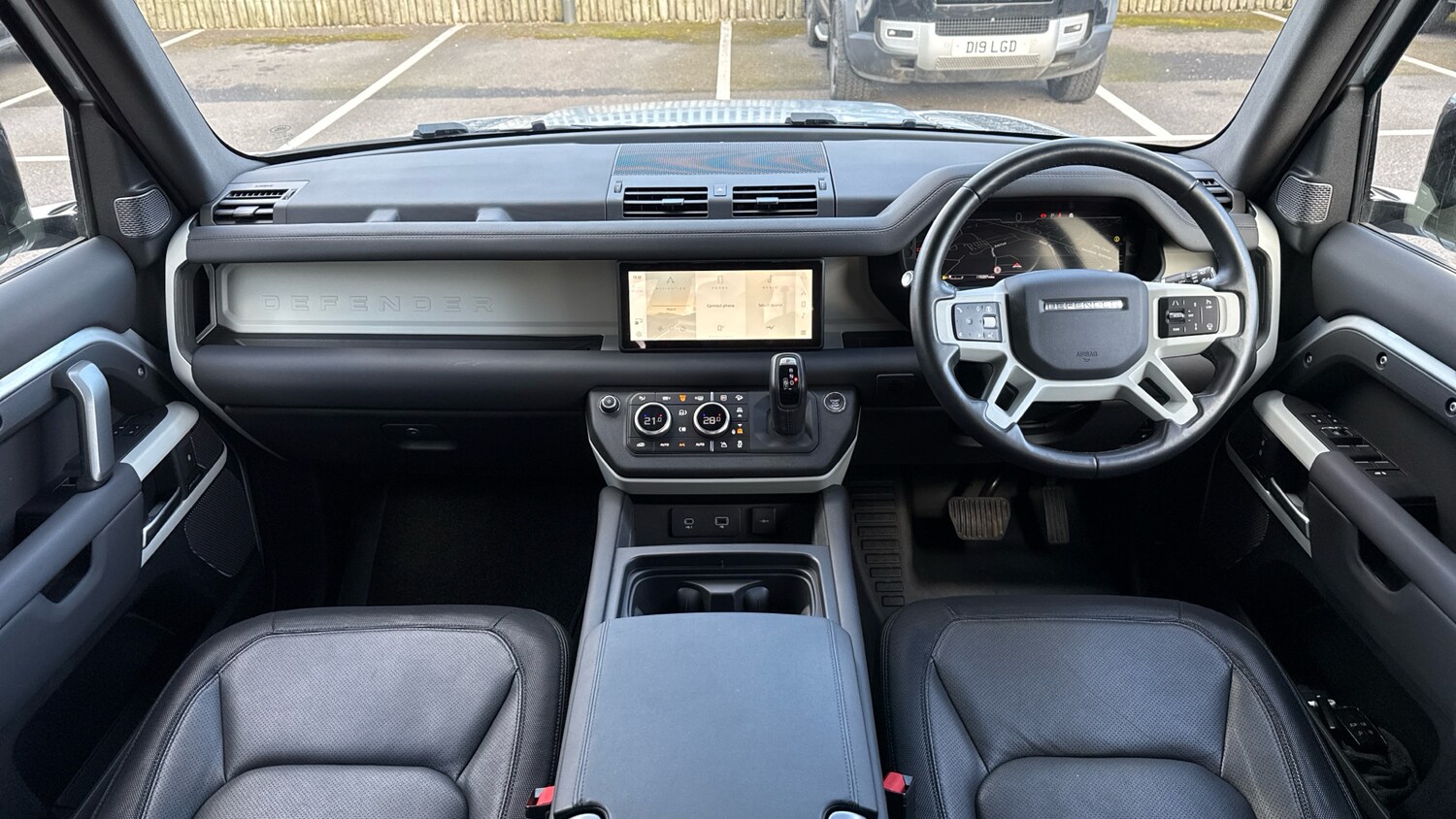 Used Land Rover Defender 2024 for sale - 77845167: Photo 9