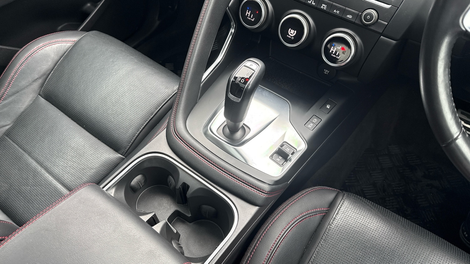 Used Jaguar E-Pace 2020 for sale - 77603587: Photo 13